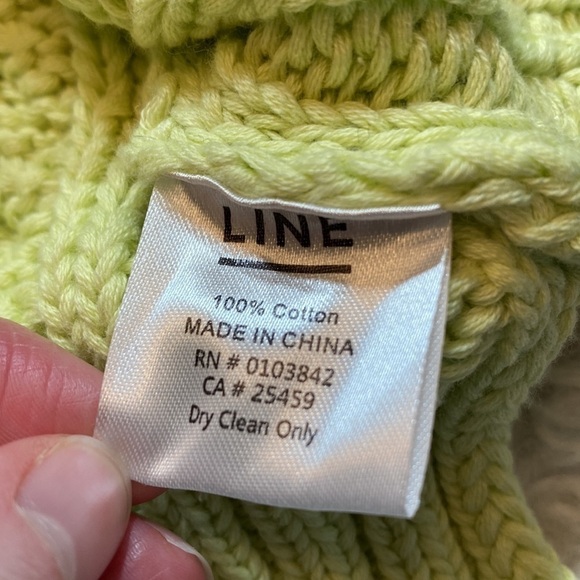 NWT Line the Label Leah V Neck Cable Knit Sweater in Citron sz M - Picture 10 of 11